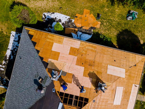 Best Slate Roofing Contractor  in Leavittsburg, OH